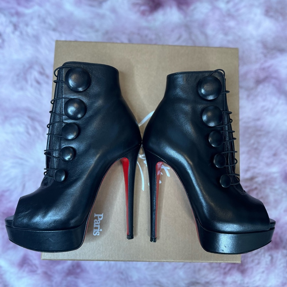 Christian Louboutin LADY BOOTON Black Heeled PRE-LOVED Boots. SIZE 35.5